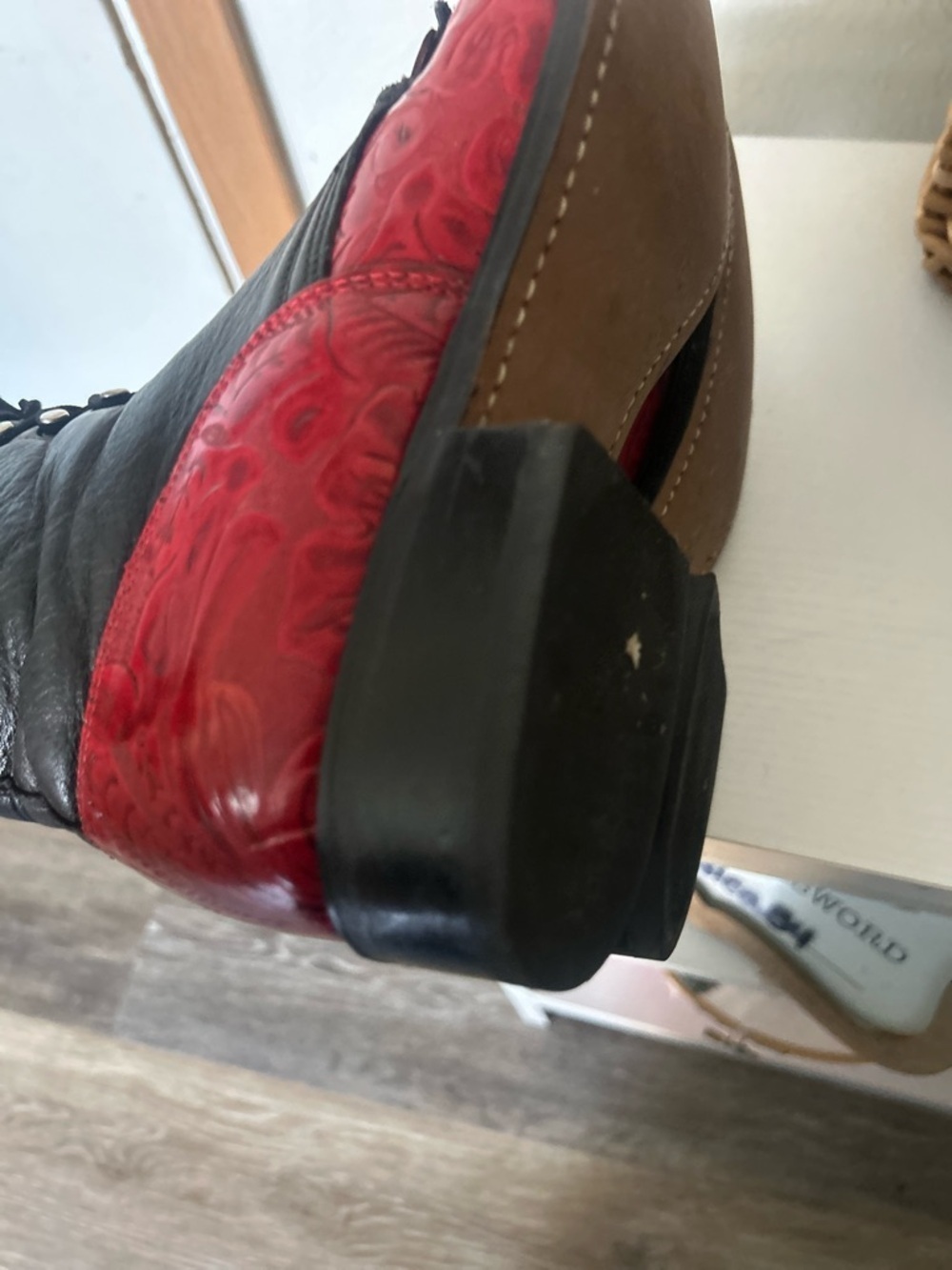 LAREDO LEATHER BOOTS SZ 7 1/2 - Picture 10 of 12